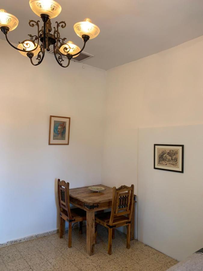 Apartment האבן העתיק מ-1885 עם מגונית פרטית בחצר Rosh Pinna